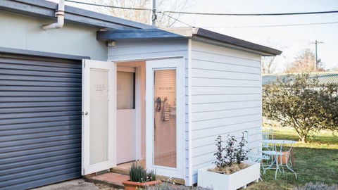 Gallery Of Small Things - Foster Accommodation 0