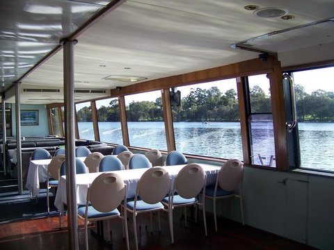 Swan Valley Gourmet Wine Cruise From Perth - Foster Accommodation 16