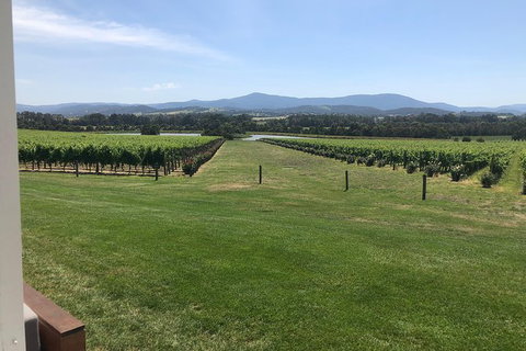Yarra Valley, Dandenong Ranges Inc. Lunch With Wine,plus Morning Tea,chocolate - Foster Accommodation 7