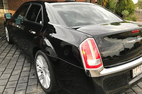 Airport Transfers - Foster Accommodation 1