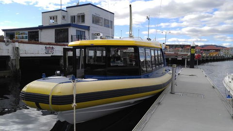 Fresh From The Ocean: Tasmanian Seafood Gourmet Full-Day Cruise Including Lunch - Foster Accommodation 2