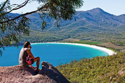 6-Day Tasmanian Explorer Adventure Tour From Hobart - Foster Accommodation 1