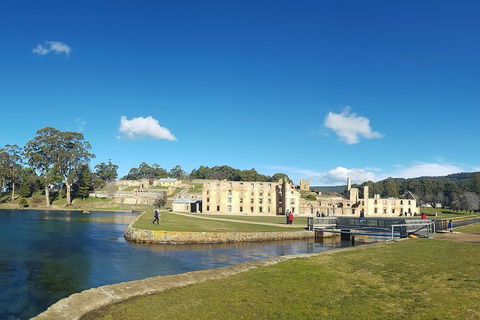 6-Day Tasmanian Explorer Adventure Tour From Hobart - Foster Accommodation 7
