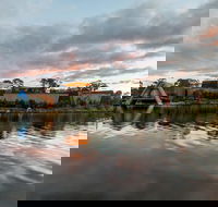 Moorilla Wine Meets Mona Art Day Trip - Foster Accommodation