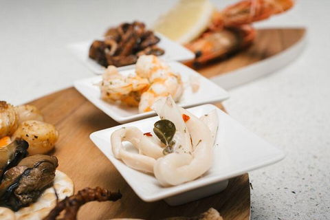 Exceptional Port Lincoln, Seafood And Wildlife Tour - Foster Accommodation 3