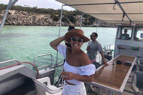 Experience Coffin Bay Oyster Farm And Bay Tour - Foster Accommodation 6