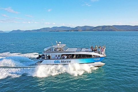 Whitsunday Island Boat Adventure - Foster Accommodation 0