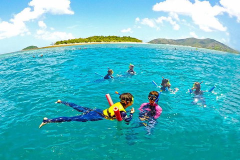 Whitsunday Island Boat Adventure - Foster Accommodation 3