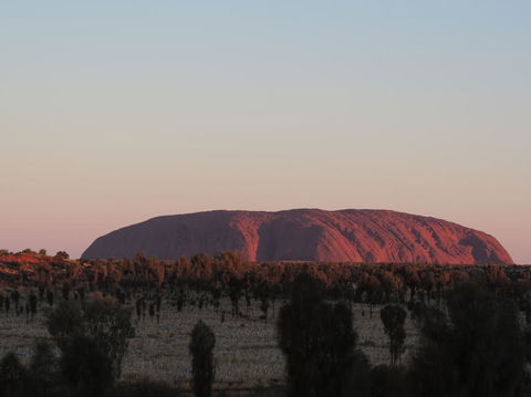 Uluru And Kata Tjuta Experience With BBQ Dinner - Foster Accommodation 1