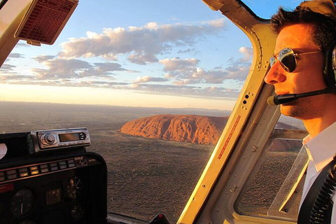 Uluru & Kata Tjuta Grand View Helicopter Flight - Foster Accommodation 5