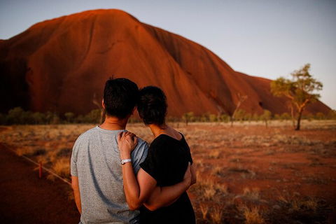 Uluru Sunrise And Guided Base Walk - Foster Accommodation 16