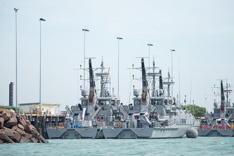 Bombing Of Darwin World War II Tour With Harbour Cruise - Foster Accommodation 9