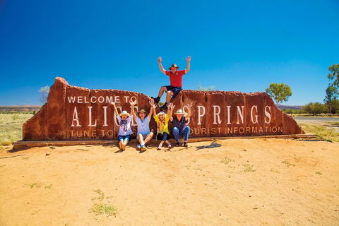 Coach Transfer From Kings Canyon To Alice Springs - Foster Accommodation 1