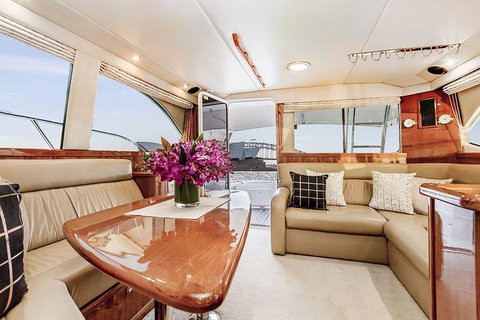 Small-Group Luxury Sydney Whale Watching Cruise - Foster Accommodation 8