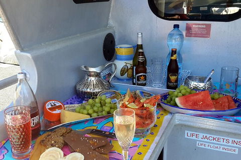 Romantic Picnic Getaways - Foster Accommodation 10