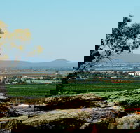 Hermit's Cave and Lookout - Foster Accommodation