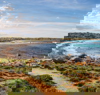 Port Neill - Foster Accommodation