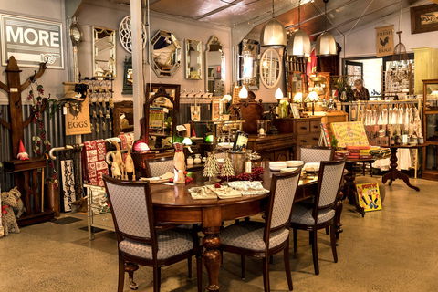 Village Antiques - Foster Accommodation 0