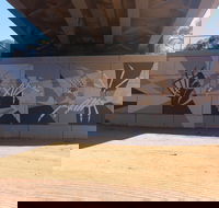 Berri Bridge Mural - Foster Accommodation