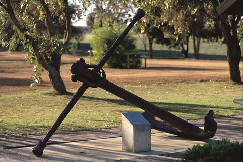 Europa Anchor - Foster Accommodation 0