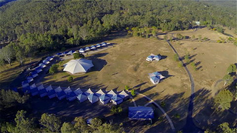 Ivory's Rock Conventions And Events - Foster Accommodation 0