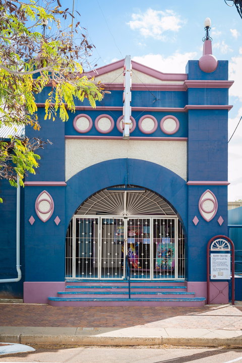 Radio Picture Theatre - Foster Accommodation 1