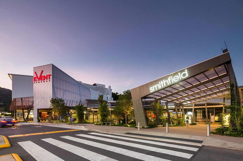 Smithfield Shopping Centre - Foster Accommodation 0