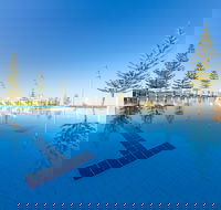 Scarborough Beach Pool - Foster Accommodation