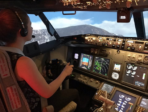 SIM737 Flight Simulator Hobart - Foster Accommodation 0