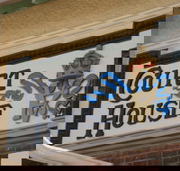 Wyalong - Foster Accommodation