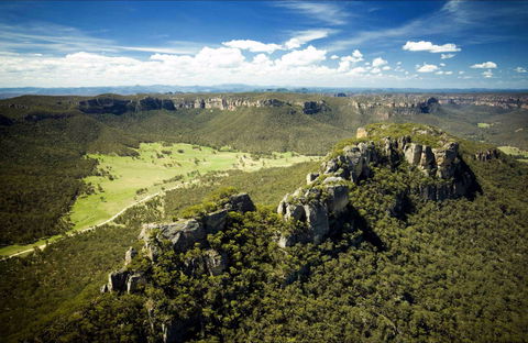 Baal Bone Gap Picnic Area - Foster Accommodation 0