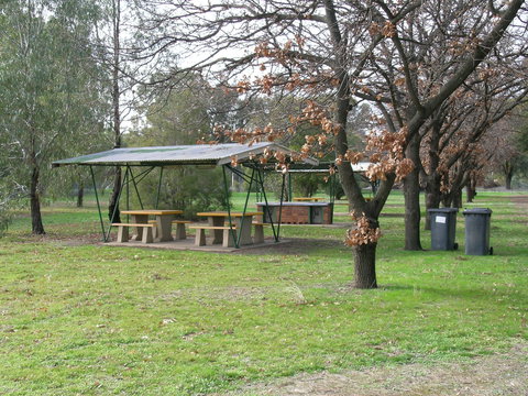 Gogeldrie Weir - Foster Accommodation 0