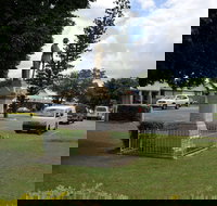 Miriam Vale War Memorial - Foster Accommodation