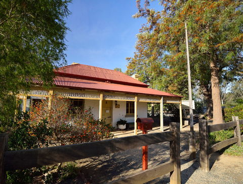 Moama's Old Telegraph Station - Foster Accommodation 0