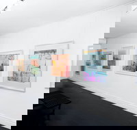 Olsen Annexe and Limited showroom - Foster Accommodation