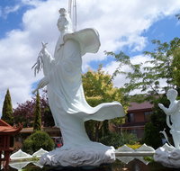 Sakyamuni Buddhist Centre/Van Hanh Monastery - Foster Accommodation