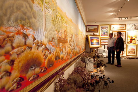 Silver City Mint And Art Centre - Foster Accommodation 1