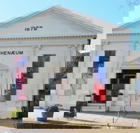 Sluga Gallery - Foster Accommodation