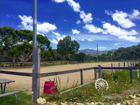 The Saddle Camp - Foster Accommodation 2