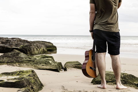 Apollo Bay Radio 87.6 FM - Foster Accommodation 1