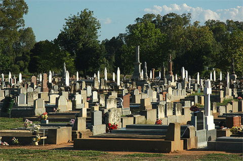Benalla Cemetery Historical Walk - Foster Accommodation 1
