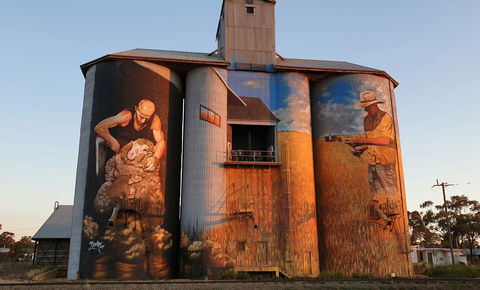 Bland Shire Art Trail - Foster Accommodation 0