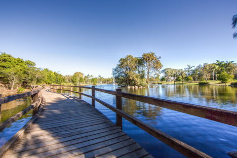 Centenary Lakes Park - Foster Accommodation 0