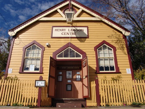 Henry Lawson Centre - Foster Accommodation 0