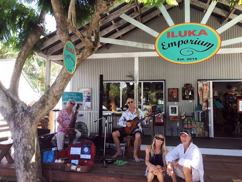 Iluka Emporium - Foster Accommodation 0