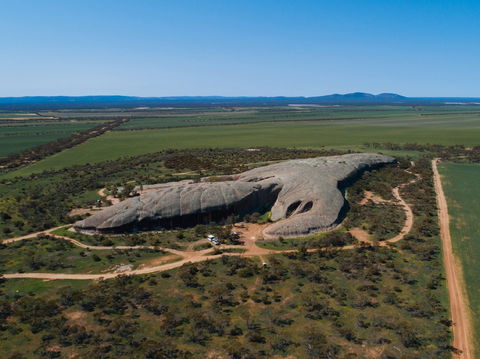 Pildappa Rock - Foster Accommodation 2