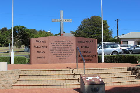 Port Lincoln War Memorial - Foster Accommodation 0