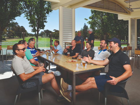 Rich River Golf Club - Foster Accommodation 1