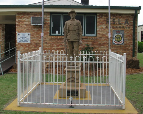 Soldier Statue Memorial, Chinchilla - Foster Accommodation 0