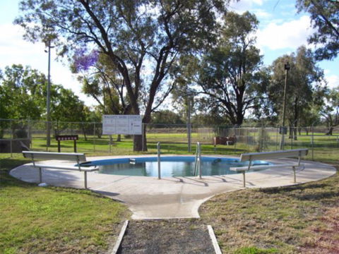 Walgett Artesian Bore Baths - Foster Accommodation 1